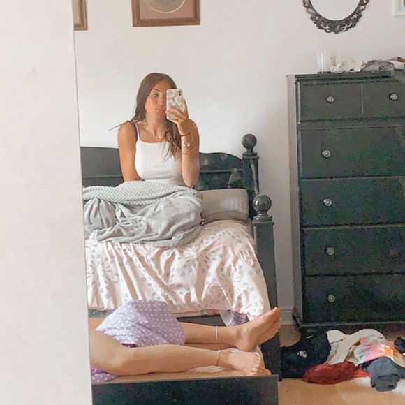 Meet your Posher, Haley - Picture 1 of 1